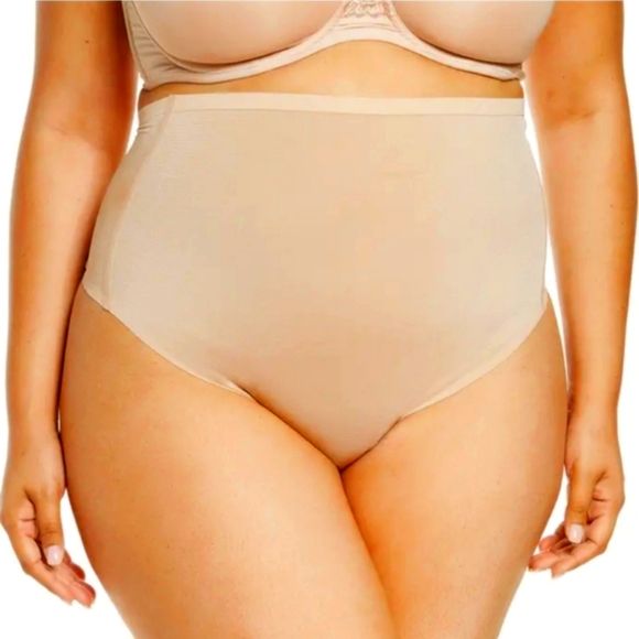 Skims mesh Sheer Sculpt High-waisted Thong - Sienna - Picture 3 of 12